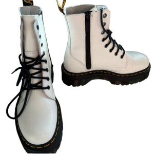 NWOT Dr. Martens Platform Quad White and Black Leather Jadon Boots - Size 8
